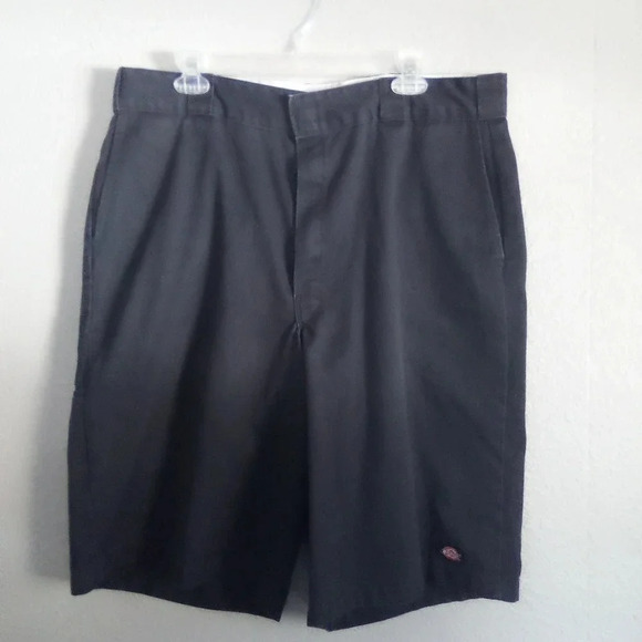 Dickies Shorts size 38 ( box BA ) - Picture 1 of 2